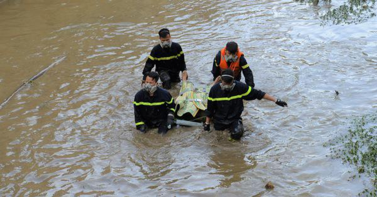 Tin tức trong ngày - Rủ nhau đi câu cá, 3 cháu nhỏ 6-8 tuổi chết đuối thương tâm