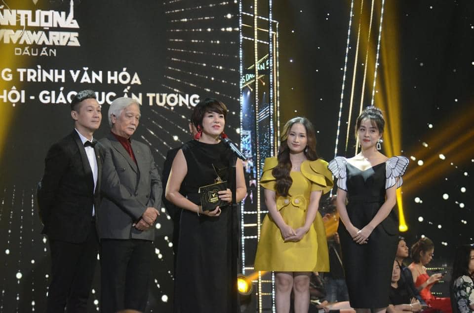 MC “mặn” nhất đài truyền hình nhận giải VTV Awards - 9