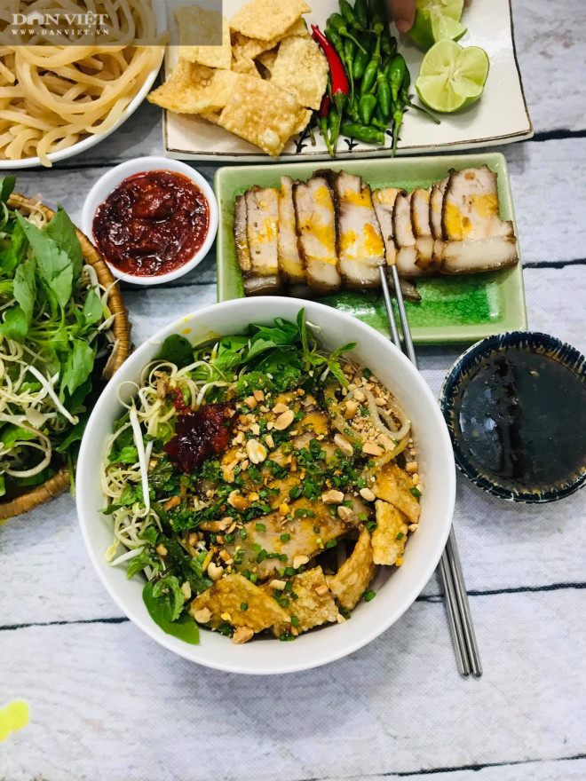 Thành phẩm món cao lầu hấp dẫn, màu sắc bắt mắt.