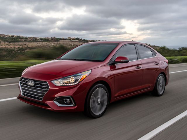 Giá xe Hyundai Accent lăn bánh mới nhất tháng 9/2020