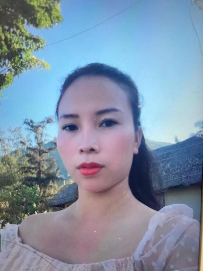 Chân dung hot girl Phan Thị Trang cầm đầu đường dây đánh bạc trăm tỷ.