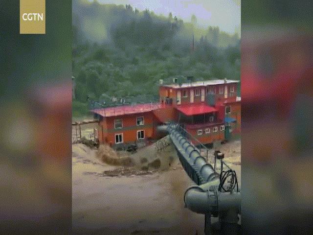 Thế giới - Đối phó lũ lụt tồi tệ nhất nhiều thập kỷ: TQ thành công hay thất bại?