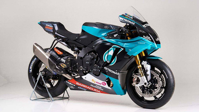 Yamaha mới đây đã cho ra mắt phiên bản mới của mẫu sportbike đầu bảng YZF-R1 có tên Petronas SRT với nhiều trang bị đường đua

