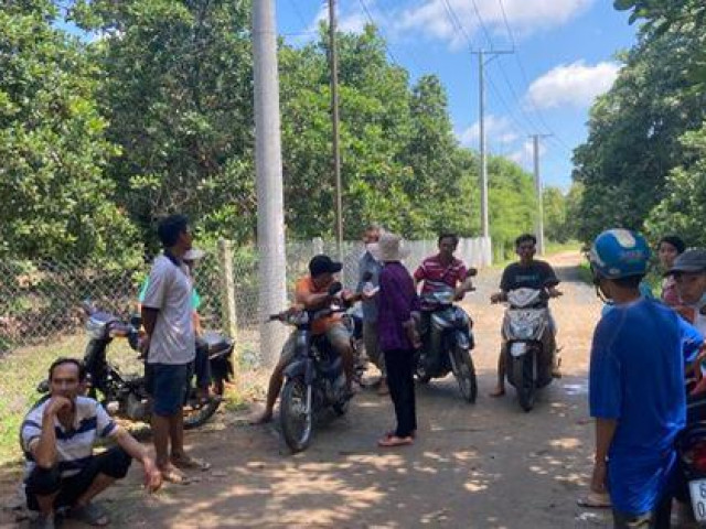 Pháp luật - Tìm kiếm cháu bé 4 tuổi mất tích gần nhà ở vùng núi Chứa Chan