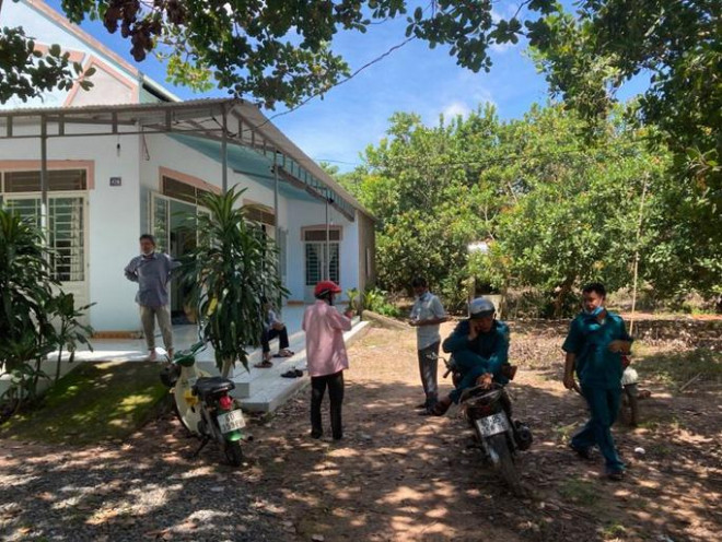 Tìm kiếm cháu bé 4 tuổi mất tích gần nhà ở vùng núi Chứa Chan - 5