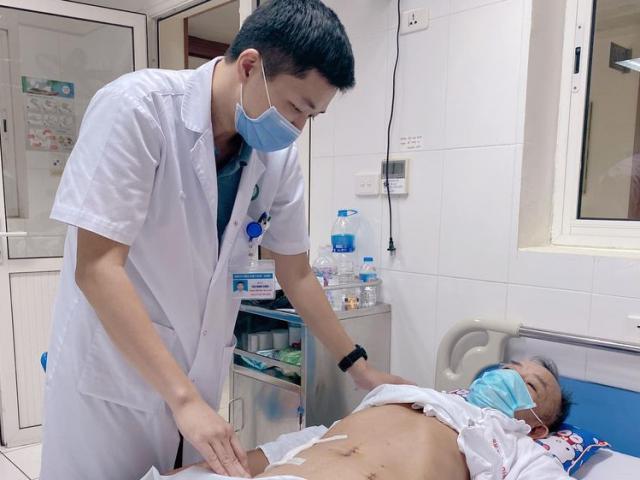 Sức khỏe đời sống - Người đàn ông bị thủng ruột vì thói quen tai hại nhiều người hay mắc