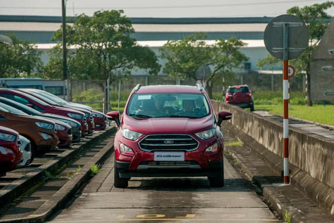 Giá lăn bánh Ford Ecosport 2020, mới nhất tháng 9/2020 - 2