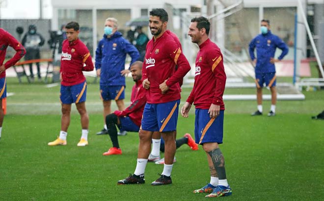 Messi không bị HLV Koeman cô lập ở Barca, đón tin mừng từ Suarez - 3