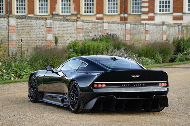 Siêu phẩm Aston Martin Victor độc nhất chính thức xuất hiện - 2