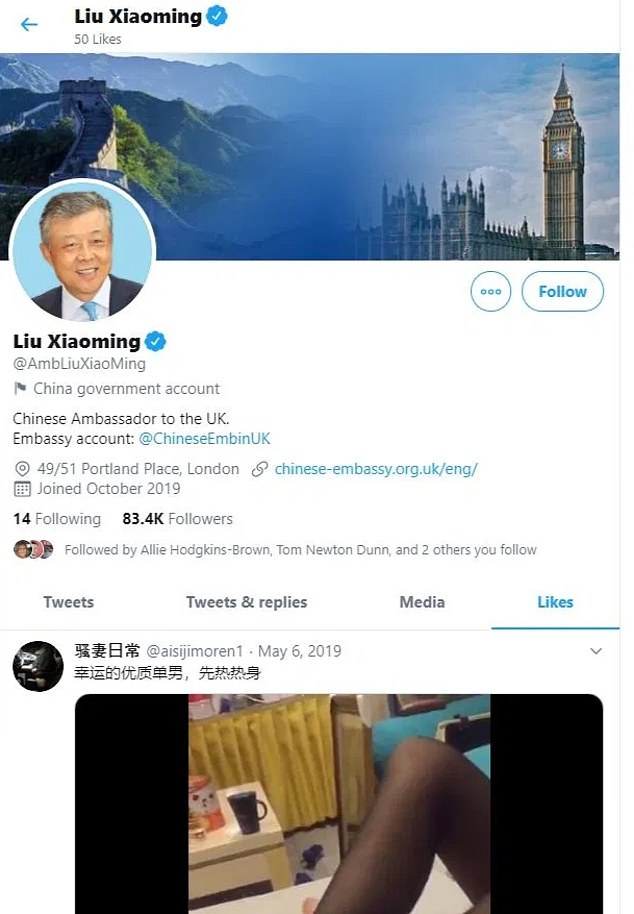 Video khiêu dâm xuất hiện trong phần "Thích" (Likes) trên Twitter chính thức của đại sứ Trung Quốc tại Anh, Lưu Hiểu Minh. Ảnh: DM