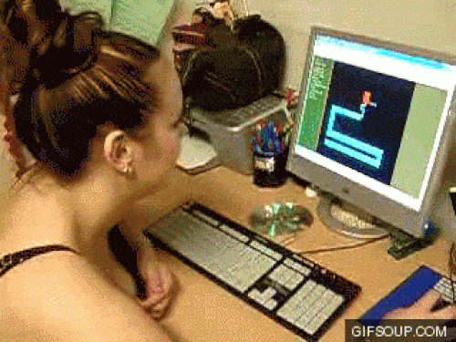 Những "cú lừa" cực mạnh trên máy tính với người yếu bóng vía - 1