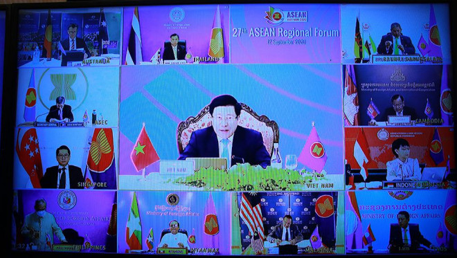 Các đại biểu dự Diễn đàn Khu vực ASEAN lần thứ 27 theo hình thức trực tuyến