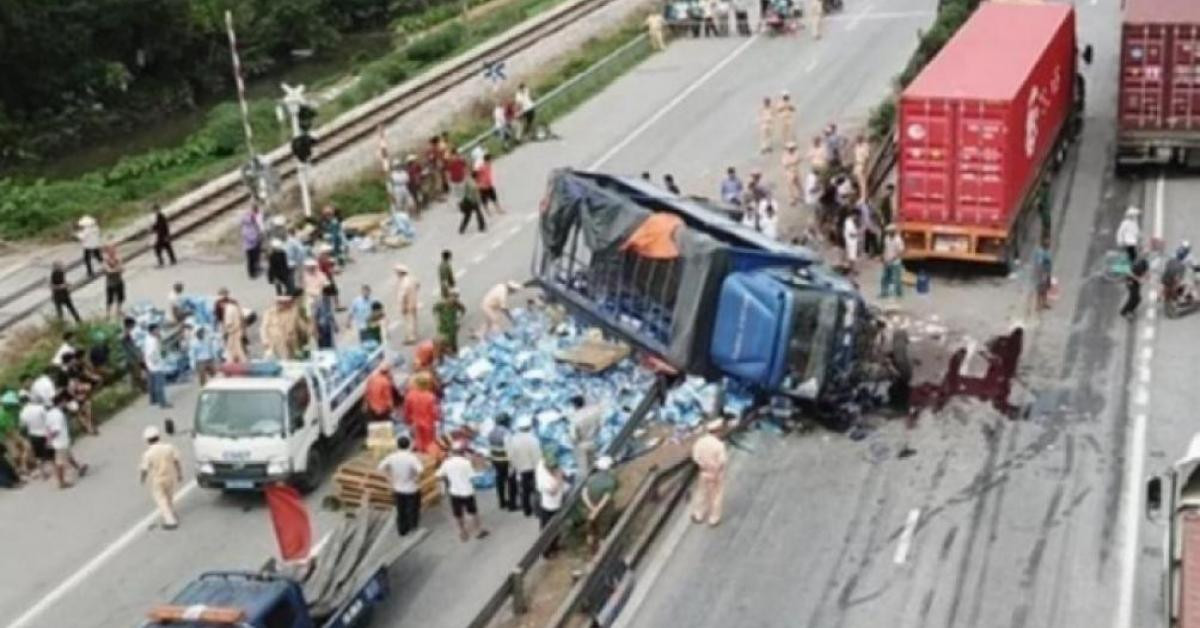 Tin tức trong ngày - Bộ GTVT chỉ đạo "nóng" kéo giảm TNGT nghiêm trọng