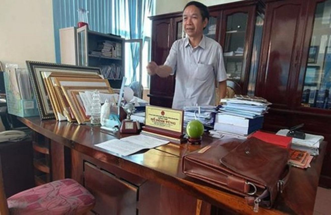 Ông Hồ Đình Tùng, Phó chủ tịch UBND thị xã Nghi Sơn, vừa được bầu giữ chức Phó chủ tịch HĐND thị xã Nghi Sơn - Ảnh: Hoàng Quân