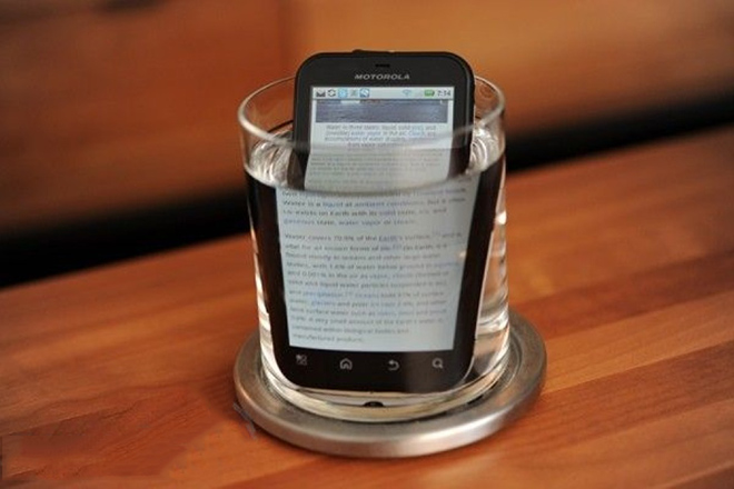 Bạn có biết: Chiếc điện thoại Android chống nước đầu tiên? - 3
