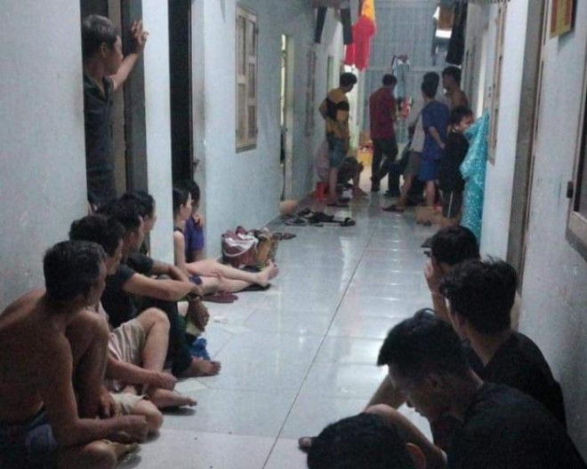 Người dân chưa hết bàng hoảng trước vụ việc anh Thiết tử vong trong tư thế treo cổ