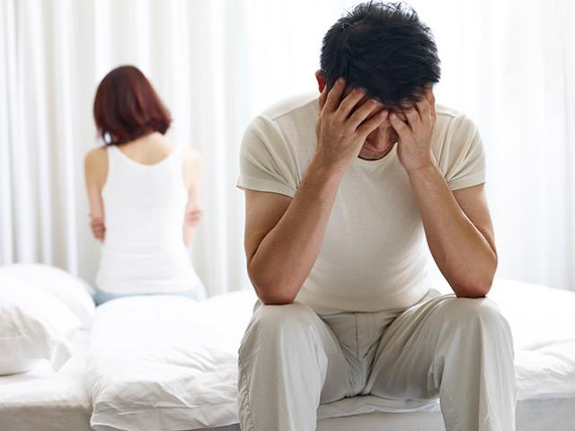 Sức khỏe đời sống - Cặp vợ chồng mãi không có con, hóa ra chồng mắc căn bệnh khá phổ biến ở nam giới