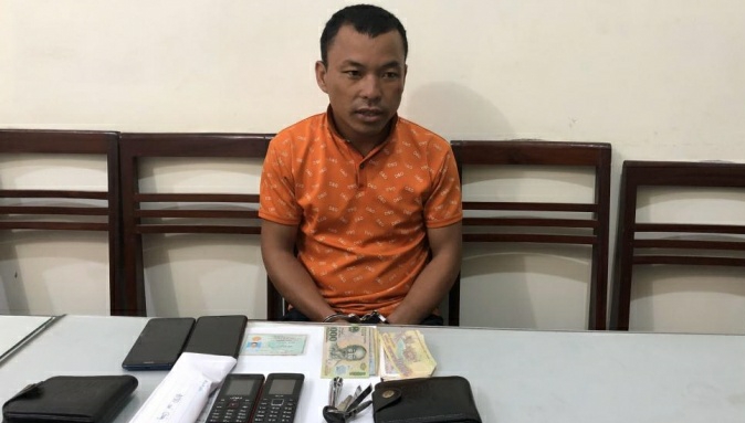 Phàng A Nổ tại trụ sở công an.