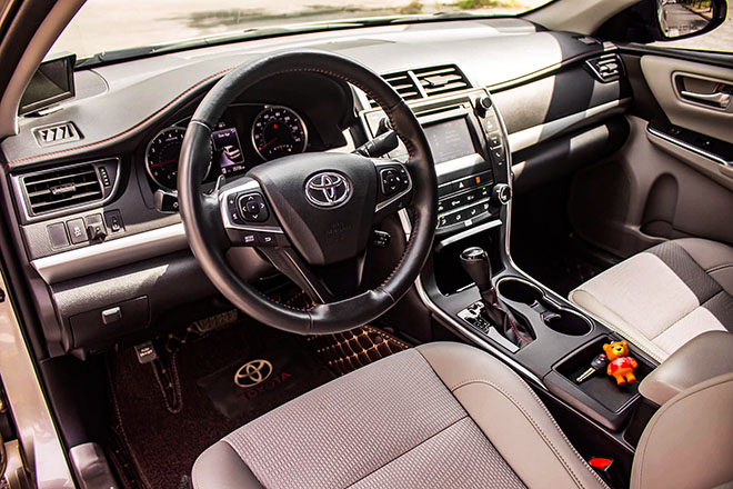Toyota Camry nhập Mỹ chạy chán bán cao hơn xe mới - 11