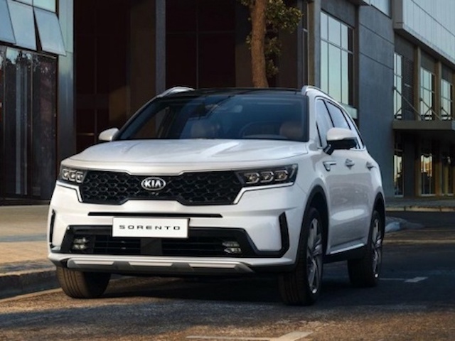 Tin tức ô tô - Kia Sorento thế hệ mới ra mắt khách hàng Việt, giá từ 1,06 tỷ đồng
