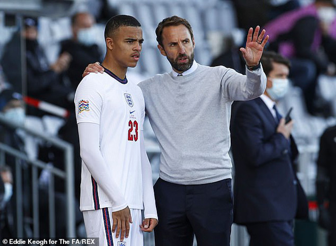 MU hết kiên nhẫn với Greenwood: HLV Solskjaer ra tay xử "trò cưng" - 2