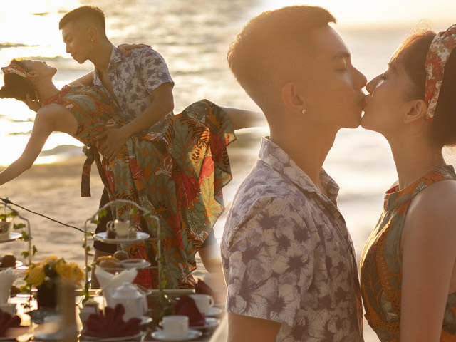 Giải trí - Cặp đôi "cô - trò" hot nhất V-biz tình tứ trên biển, tiết lộ quà 500 triệu tặng nhau