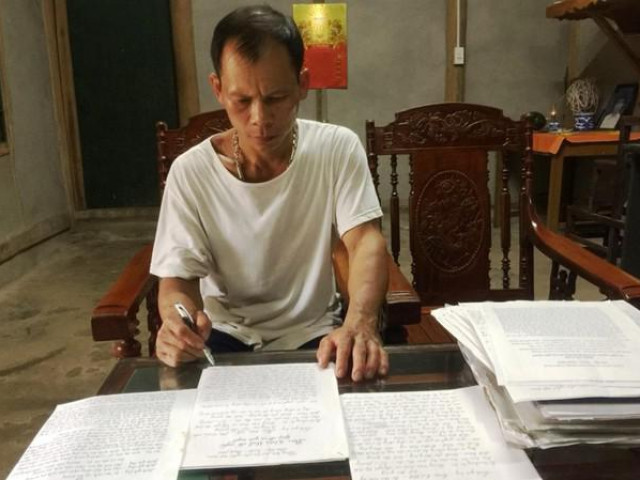 Pháp luật - Phục hồi điều tra vụ thiếu niên chết với dây xích và khối bê tông dưới ao