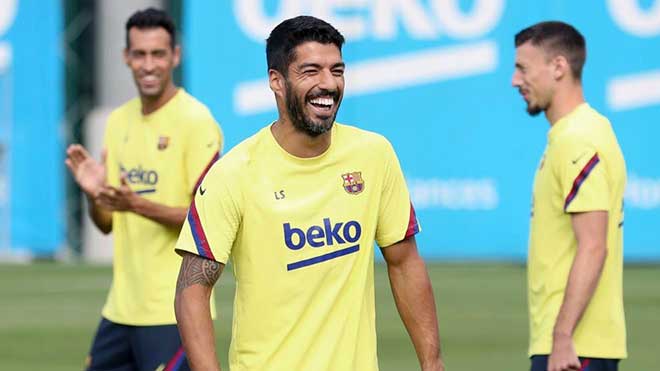 Tin HOT bóng đá tối 16/9: Suarez rốt cuộc vẫn ở lại Barca? - 1