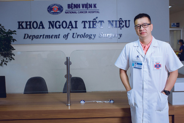 Bác sỹ Nguyễn Việt Dũng: “Bệnh viện là nhà, người bệnh là người thân” - 5