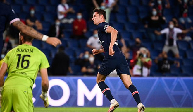 Draxler giải cứu PSG trong trận đấu khó khăn trước Metz ở Ligue 1 năm nay