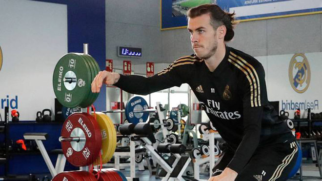 Tottenham có Bale trợ chiến Kane và Son Heung Min: Mourinho tự tin vào top 4? - 2