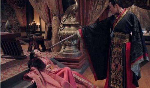 Cơn ghen của bậc đế vương khi bị "cắm sừng": Người ra tay tàn ác, kẻ lập con riêng thành thái tử - 4