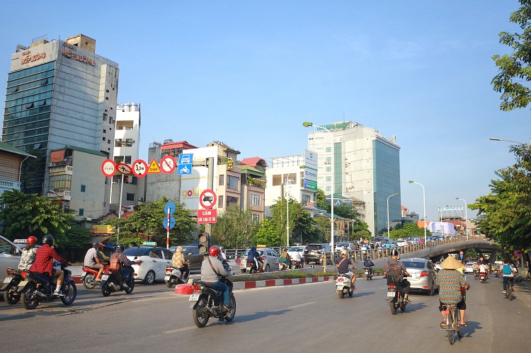 Cận cảnh 5 tuyến đường “đắt giá nhất hành tinh” ở Hà Nội, có nơi lên tới 3,1 tỉ đồng/m2 - 3