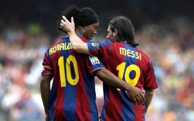 Ronaldinho - Messi