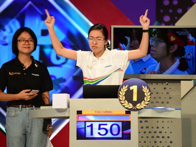 Bạn trẻ - Cuộc sống - Bị "ném đá" vì thái độ tự tin, ăn mừng "thái quá" trên sóng Olympia, nữ quán quân lên tiếng