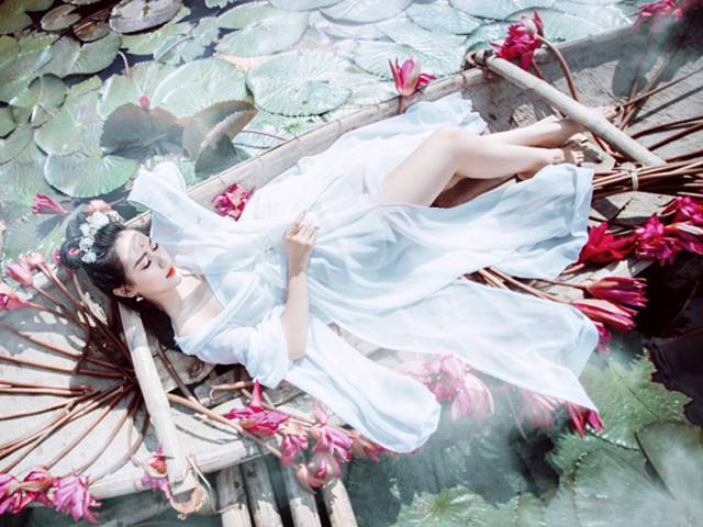 Làm đẹp - Thí sinh hoa hậu "em chưa 18" chỉ cách giảm eo, hóa Võ Mị Nương tuyệt xinh