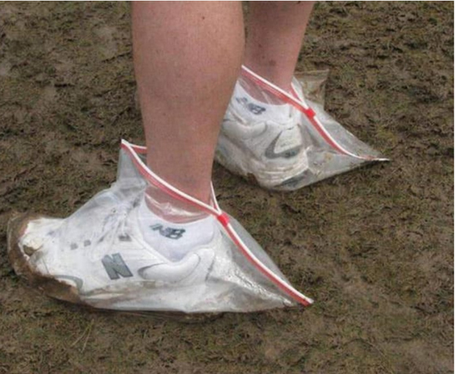 Không còn lo ngại bẩn giày mỗi khi trời mưa nữa.
