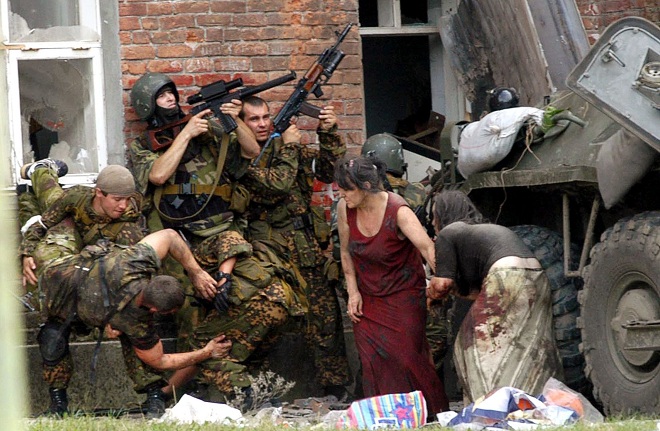 Đặc nhiệm Nga&nbsp;hoàn toàn bị động trước khủng bố ở Beslan năm 2004.