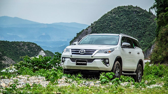 Hàng loạt xe Toyota tại Việt Nam bị triệu hồi vì lỗi bơm xăng và hệ dẫn động - 1