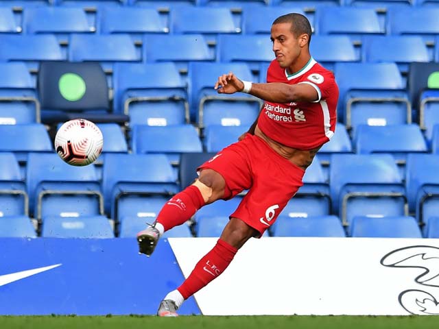 Bóng đá - Tin HOT bóng đá trưa 22/9: Thiago khiến nhiều cầu thủ Liverpool không vui