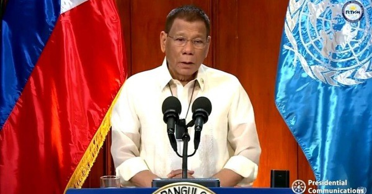Tổng thống Philippines Rodrigo Duterte hôm 23-9 đã viện dẫn phán quyết về biển Đông năm 2016 trong bài phát biểu. Ảnh: GMA News