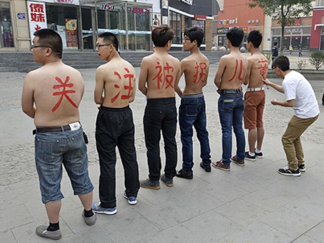 Thế giới - TQ: Dư luận "rúng động" vụ cô gái thiểu năng 3 lần bị bán làm vợ