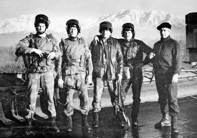 Các thành viên đội Alpha dưới thời Liên Xô.