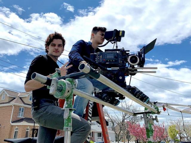 Bạn trẻ - Cuộc sống - Có một thế hệ đã nghĩ khác