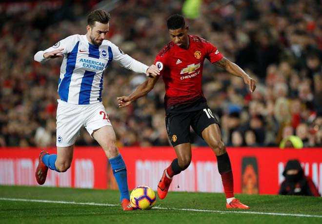 MU (áo đỏ) hướng đến chiến thắng trước Brighton