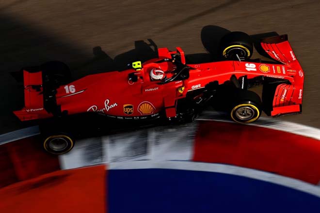Đua xe F1, Russian GP: Hamilton gặp lỗi phanh, Renault nắm vị trí trong top 3 - 4