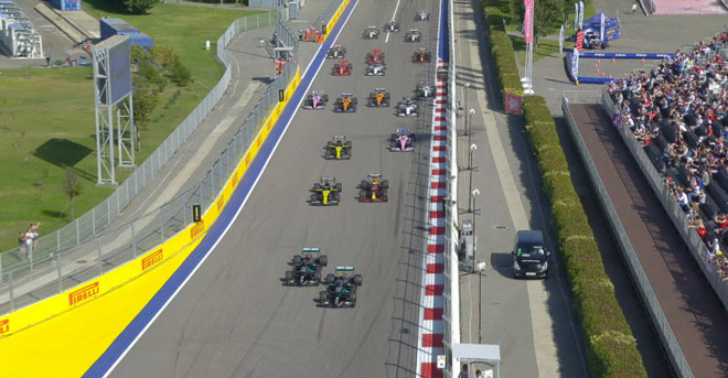 Đua xe F1, Russian GP: Bottas bứt phá, Hamilton không may mắn với án phạt - 1