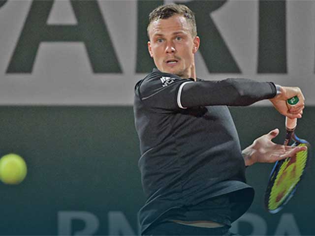 Thể thao - Roland Garros ngày 2: Medvedev thua sốc rời giải sớm