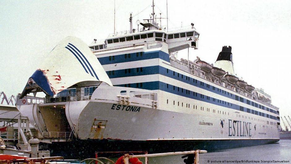 Tàu MS Estonia trước khi chìm xuống đáy biển cùng 852 người.