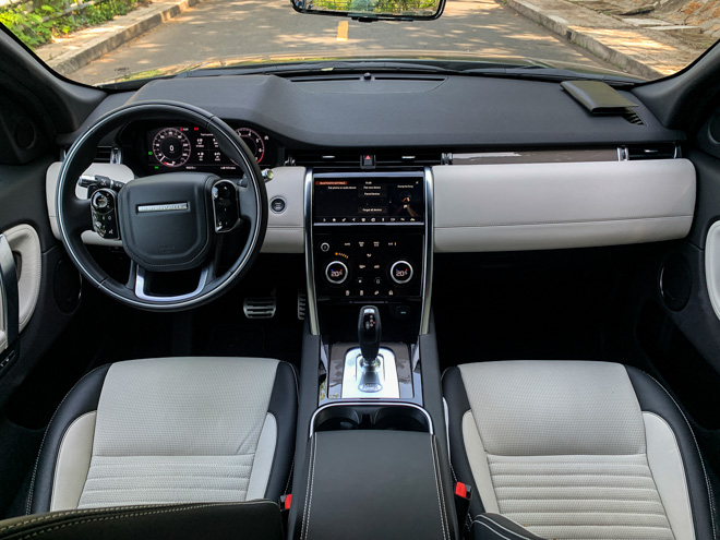 Trải nghiệm xe Land Rover Discovery, “chiến mã” Off Road dành cho giới nhà giàu - 9
